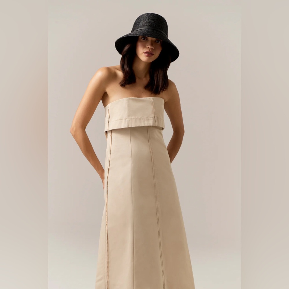 NWT Never worn Zara tan khaki Strapless Dress